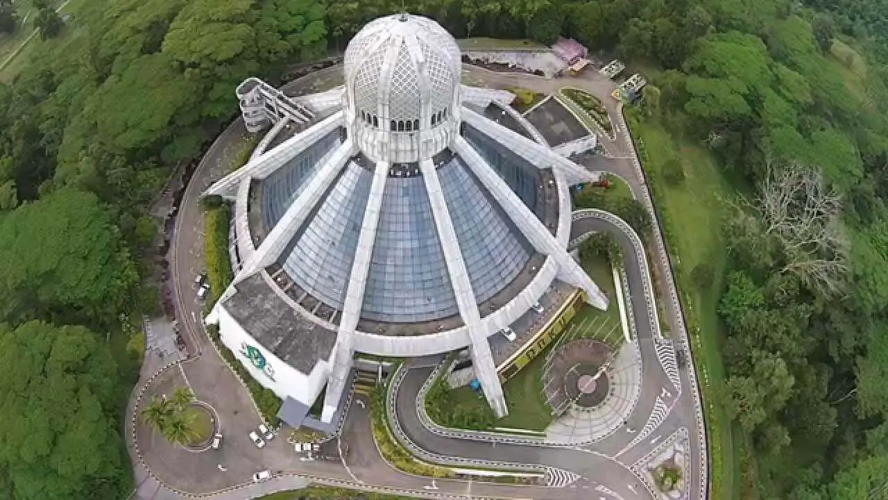 Sejarah Kuching dan Progress Semenjak Dinaiktaraf Sebagai Bandaraya Sejarah Kuching dan Progress Semenjak Dinaiktaraf Sebagai Bandaraya