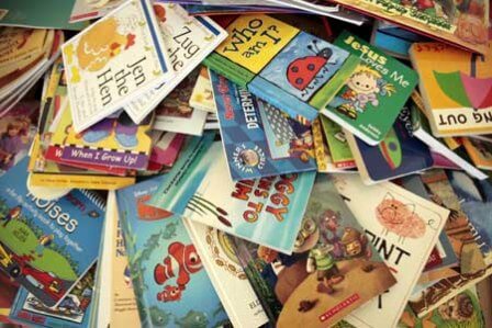 Dermakan Buku Anda Sempena BI1M Kuching Book Drive